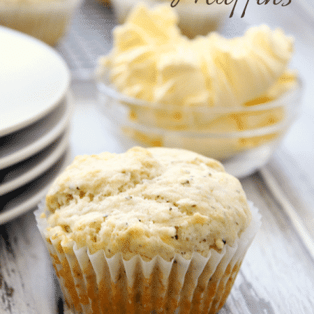 Italian Muffins are a quick and easy accompaniment to dinner! Make a batch tonight! #Italian #muffins #bread