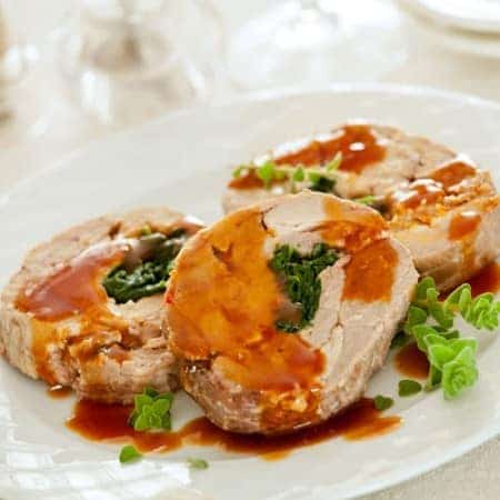 spinach and goat cheese stuffed tenderloin