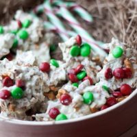 White Chocolate Pretzel Bites with M&M's- An Easy Holiday Treat