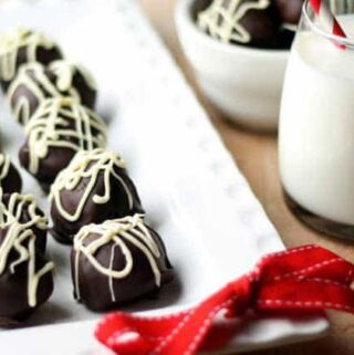 Homemade chocolate truffles recipe. Make chocolates at home. These chocolate almond truffles are the perfect sweet treat recipe to make for friends and family. Learn how to make chocolates.
