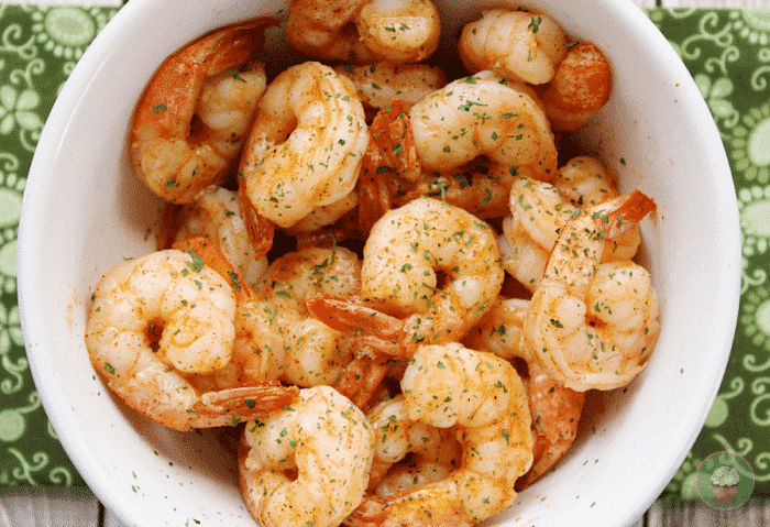 Quick and Easy Cajun Shrimp - perfect for a weeknight meal! You only need about 10 minutes to have this main dish on the table! #shrimp #cajun #quickandeasy