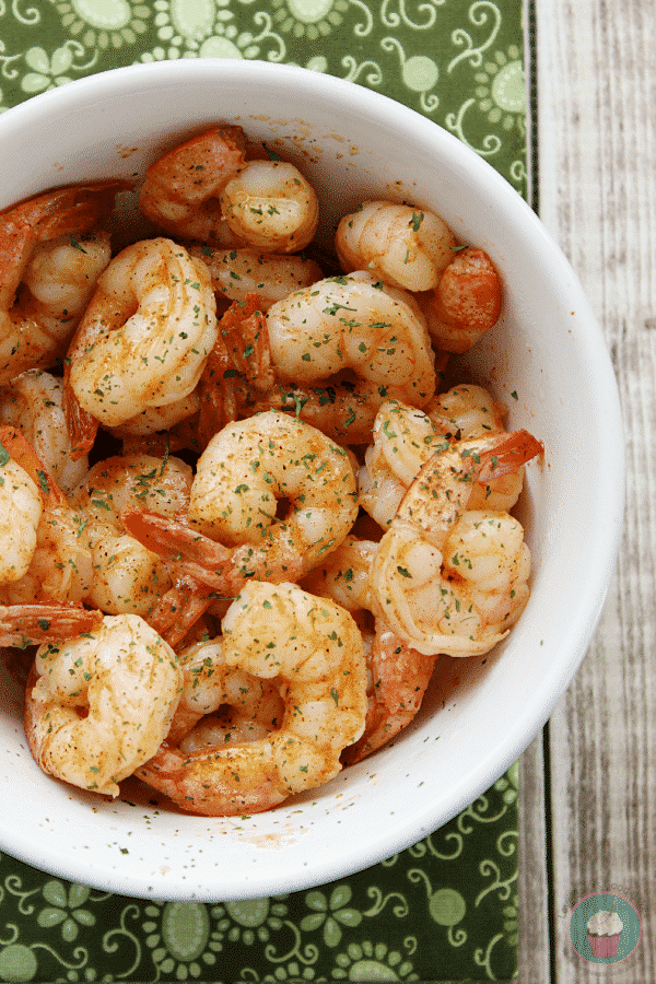 Quick and Easy Cajun Shrimp - perfect for a weeknight meal! You only need about 10 minutes to have this main dish on the table! #shrimp #cajun #quickandeasy