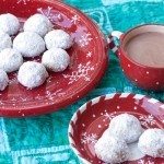 Permalink to: Snowball Cookies- a Time Honored Holiday Tradition Christams Cookie Balls #MyPicknSave #CollectiveBias #cookierecipe #ad