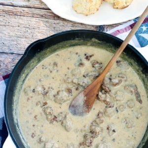 homemade sausage gravy