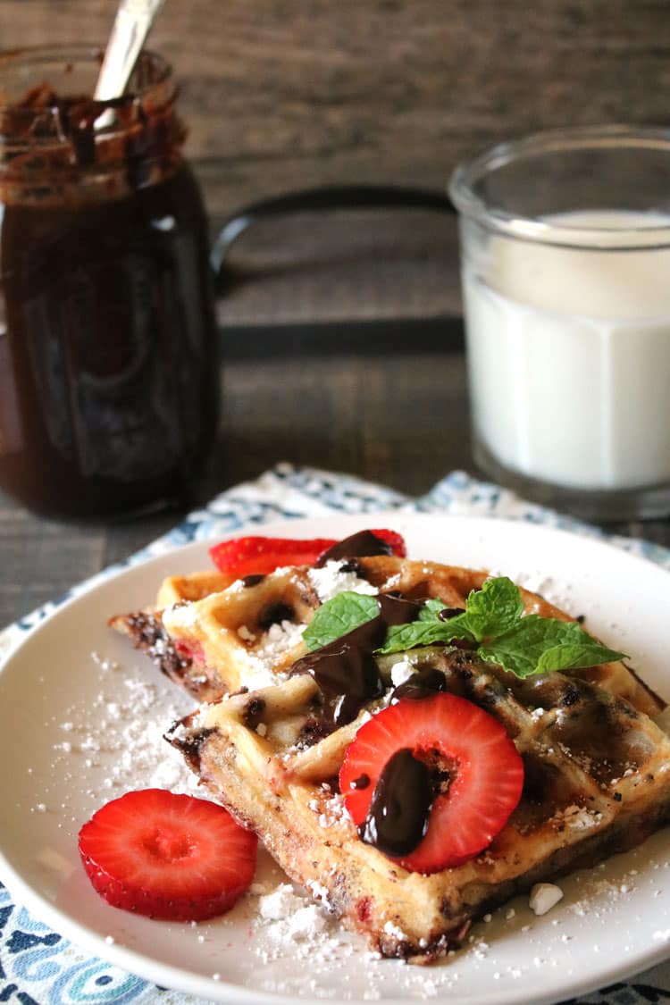 homemade waffes with strawberries