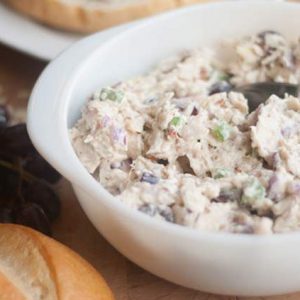 Chicken Salad Sandwiches with this scrumptious chicken salad recipe is the best recipe out there. It's so easy to make with fresh ingredients. Winning lunch recipe.