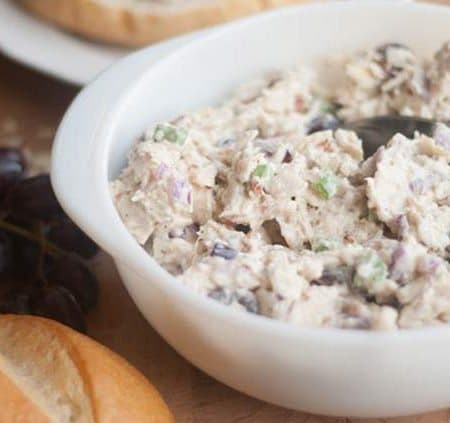 Chicken Salad Sandwiches with this scrumptious chicken salad recipe is the best recipe out there. It's so easy to make with fresh ingredients. Winning lunch recipe.