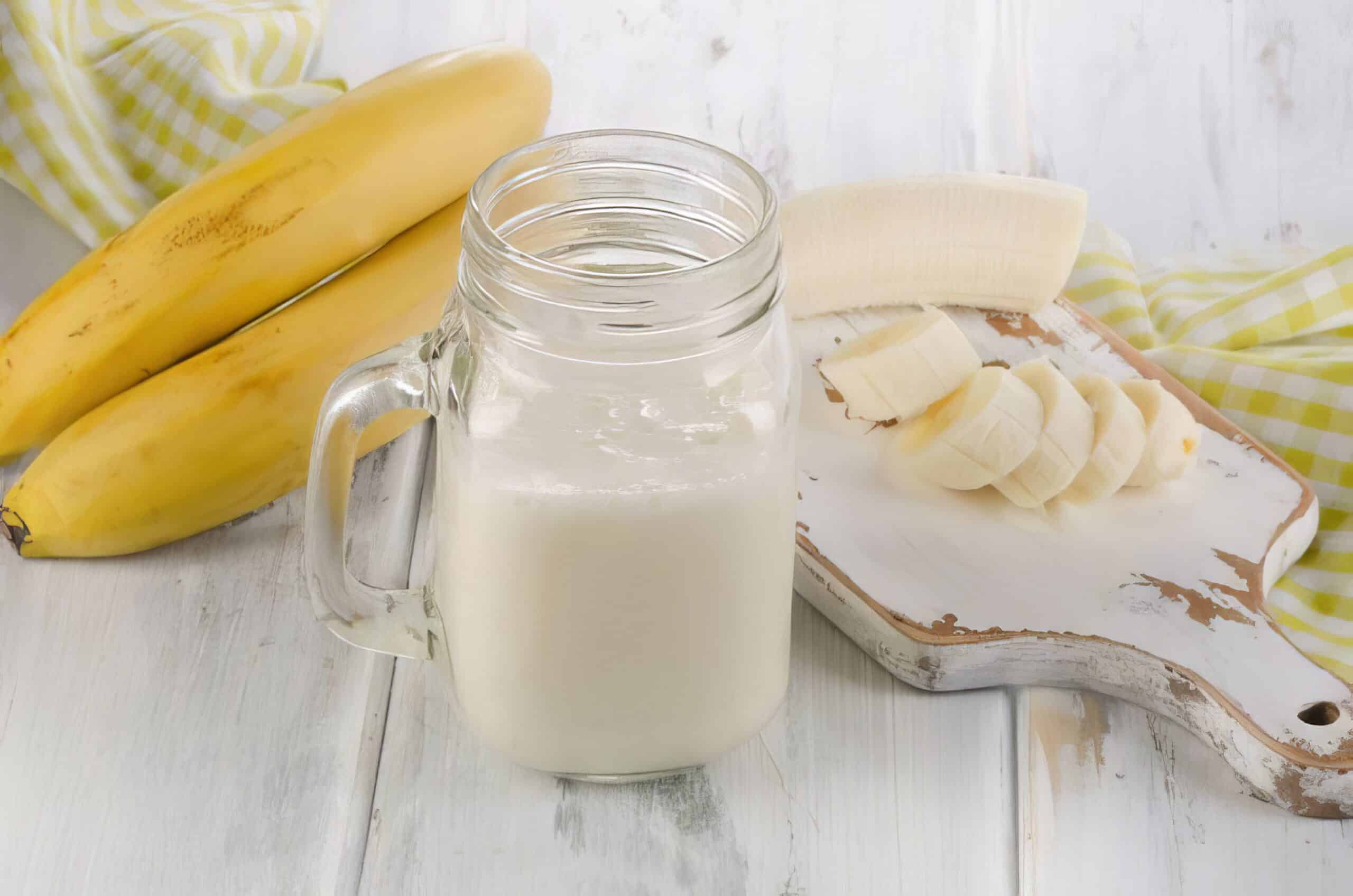 3 ingredient banana orange smoothie being served