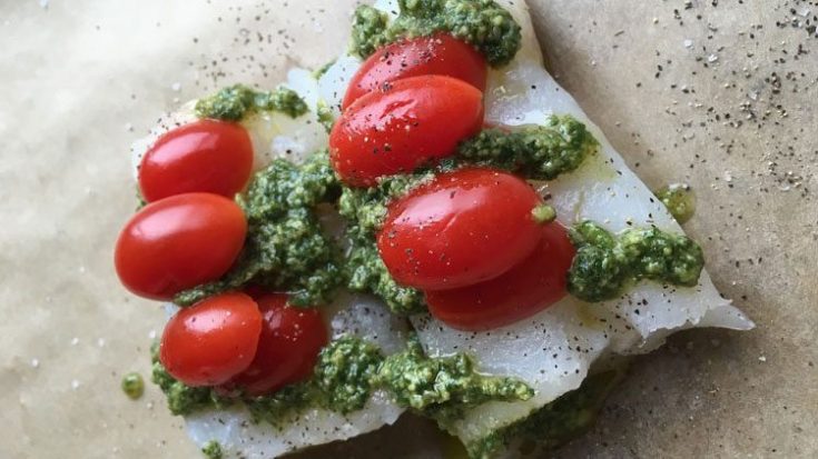 Mediterranean-Style Baked Cod en Papillote