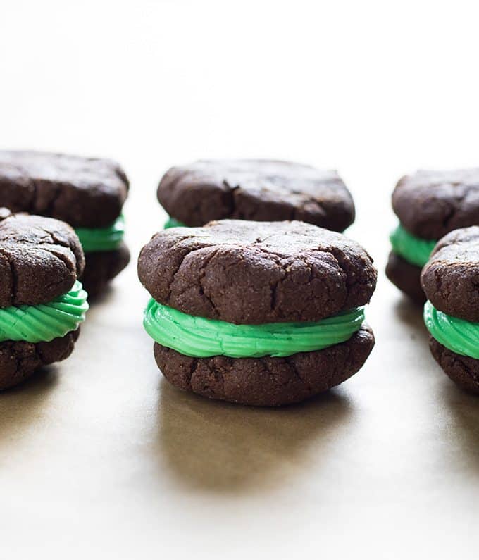 homemade-mint-oreos