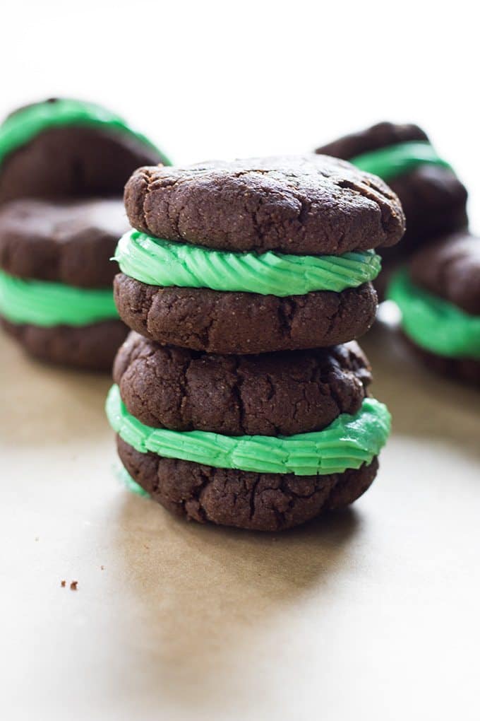 homemade mint oreos