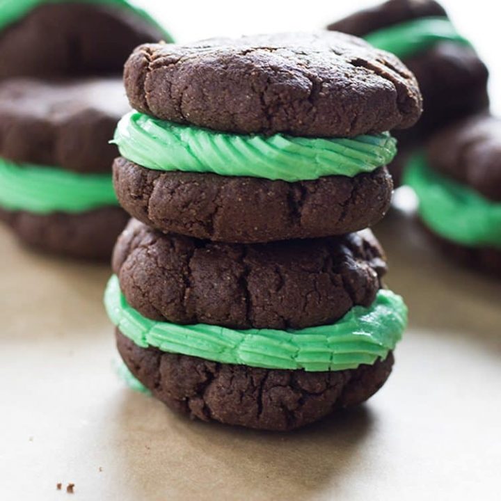 Homemade Mint Oreo’s