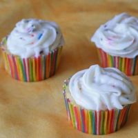 Lemon Cupcakes with Lemonade and Cream Cheese Frosting
