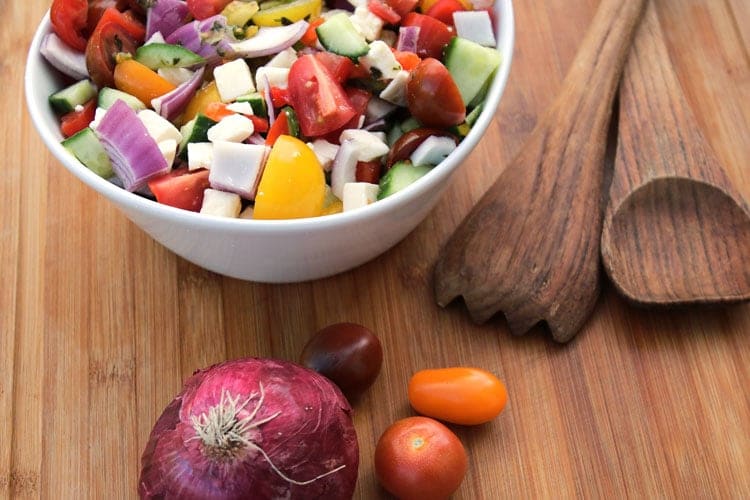 easy salad recipes with this heirloom tomato salad recipe