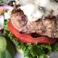 How to Make the Best Juicy Hamburger