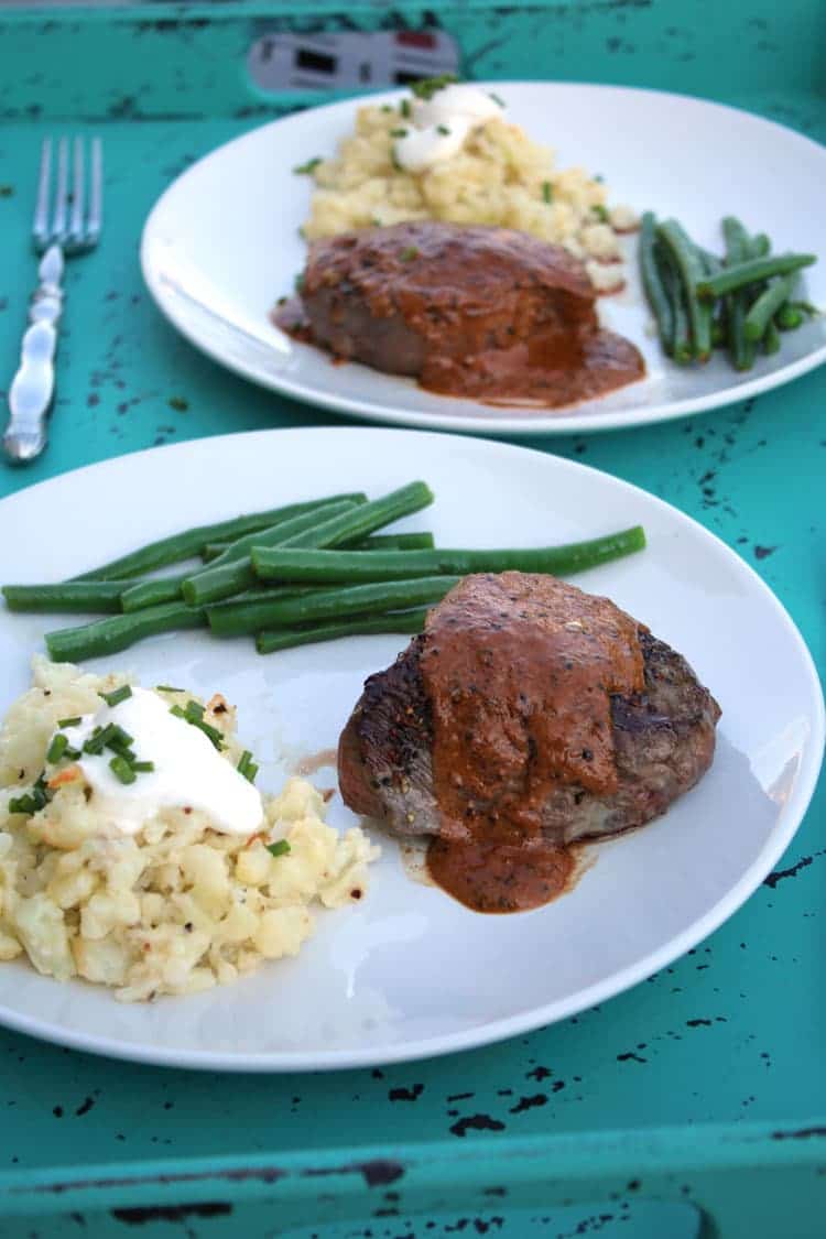 Get a Home Chef Coupon Code for $30 off your first order and try out the delicious meals that @realHomeChef offers like this amazing Steak au Poivre with Cauliflower Gratin and Green Beans. #ad #realhomechef #hookedonhomechef