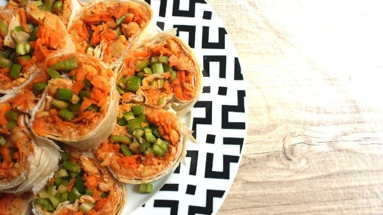 Buffalo Chickpea Pinwheels - Chickpea recipes