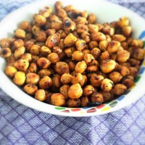 Garlic Basil Roasted Chickpeas