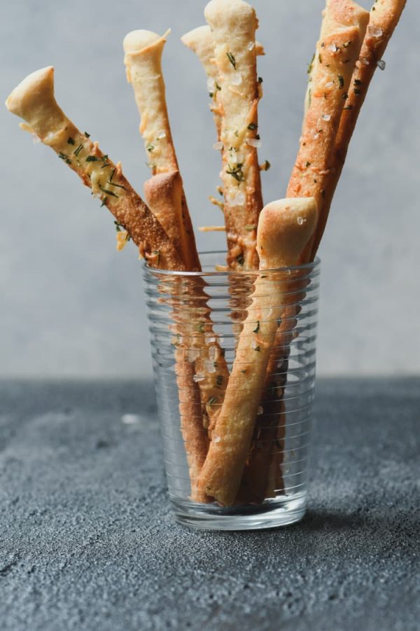 White Bean Dip with Rosemary and Bacon Parmesan Breadsticks