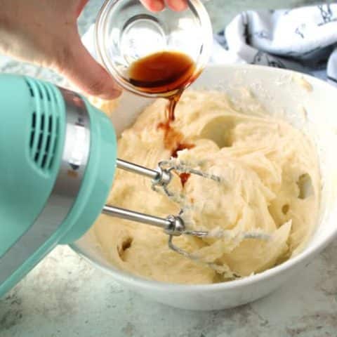 Easy Cream Cheese Frosting