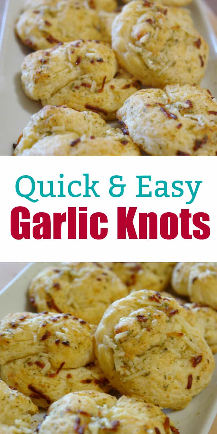 Garlic Knots - A Quick and Easy From Scratch Recipe for an easy bread that is perfect to serve with dinner or even for a snack. #dinnerrolls #bread #garlicknots #garlicbread #Thanksgiving
