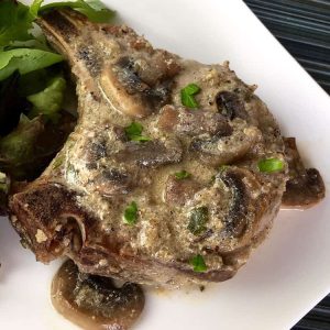 easy pork chops with mushroom gravy