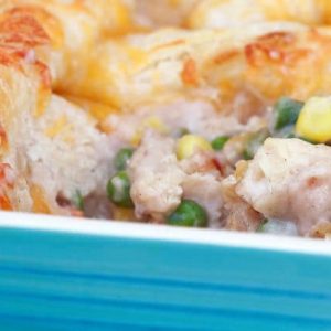 Enjoy Weight Watchers Chicken Pot Pie while watching your weight. Chicken pot pie doesn't have to mean high calories.