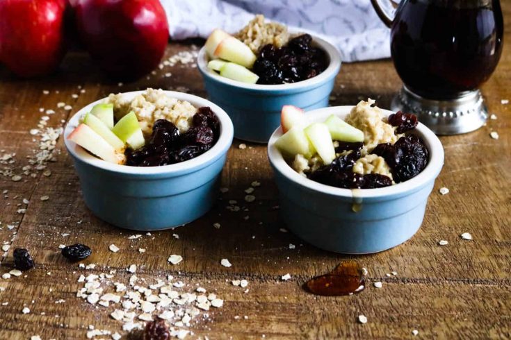 Instant Pot Quick Oats — Raisin, Apple and Maple Syrup Flavored