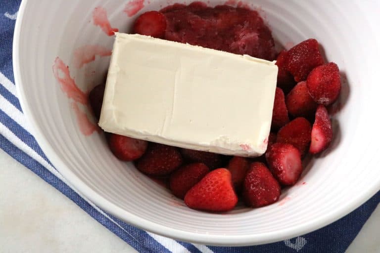 Boozy Frozen Strawberry Daiquiri Pie Recipe All She Cooks