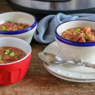 Instant Pot Black Eyed Peas served in red and white bowls