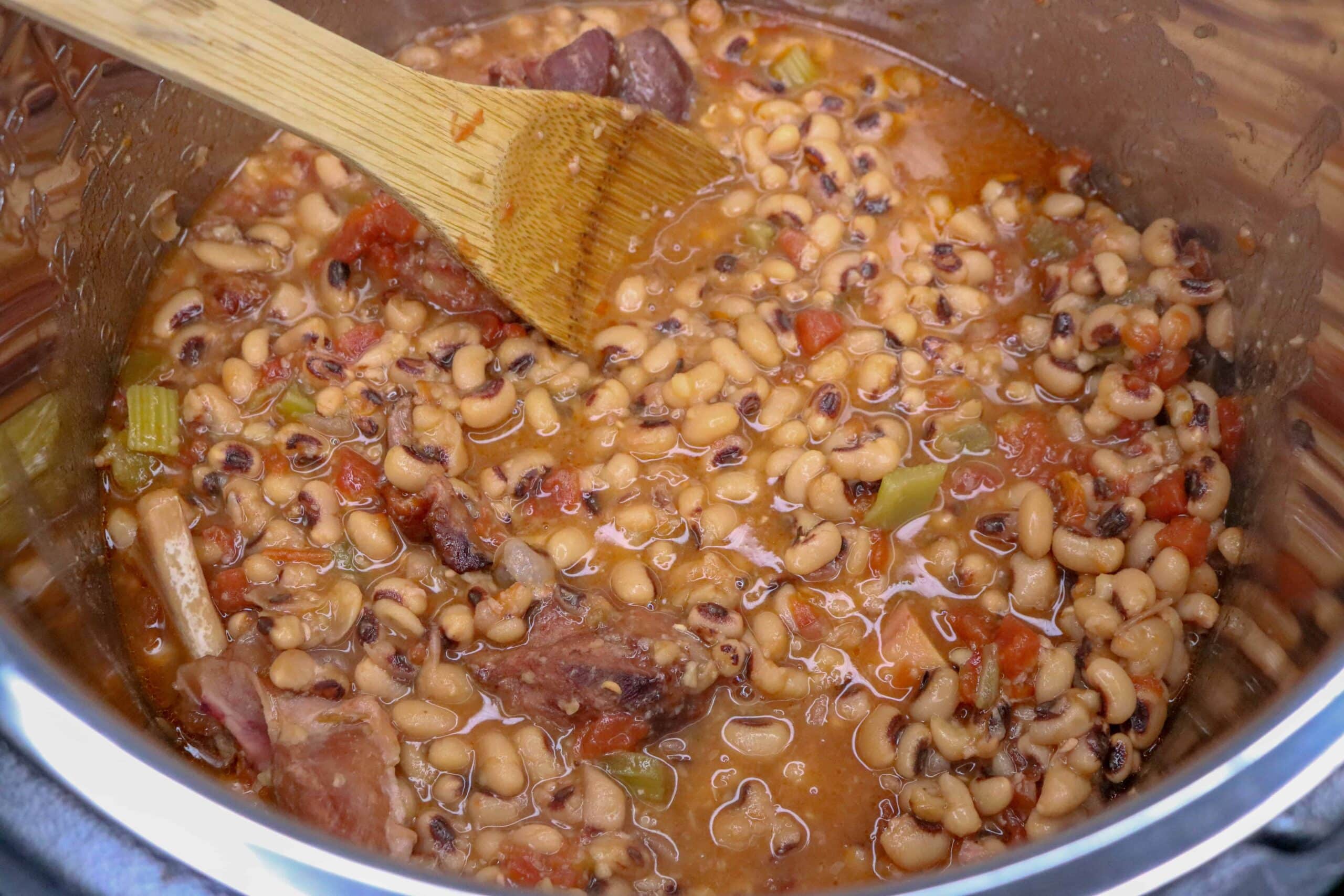 instant pot black eyed peas and sausage