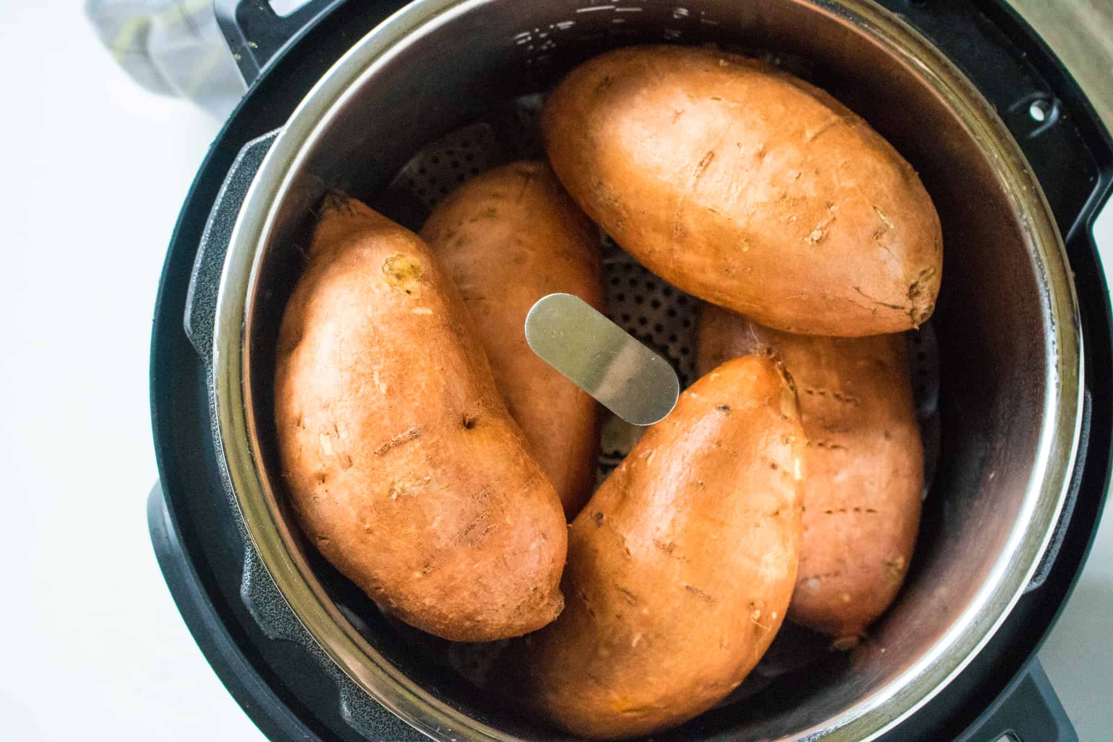 Instant Pot Sweet Potatoes | A Pressure Cooker
