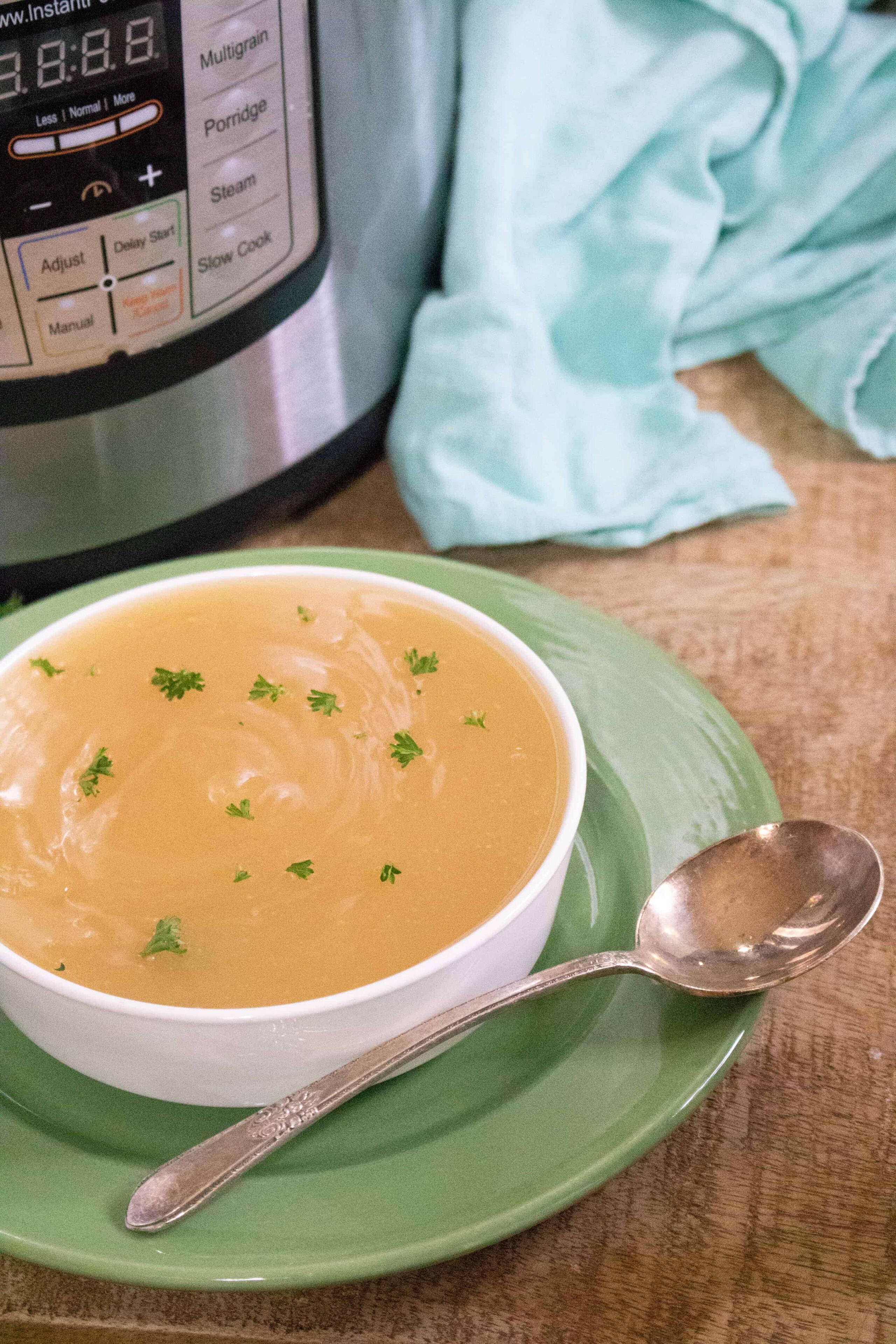 Instant Pot Turkey Gravy - Full of Flavor and Perfect Thanksgiving Gravy