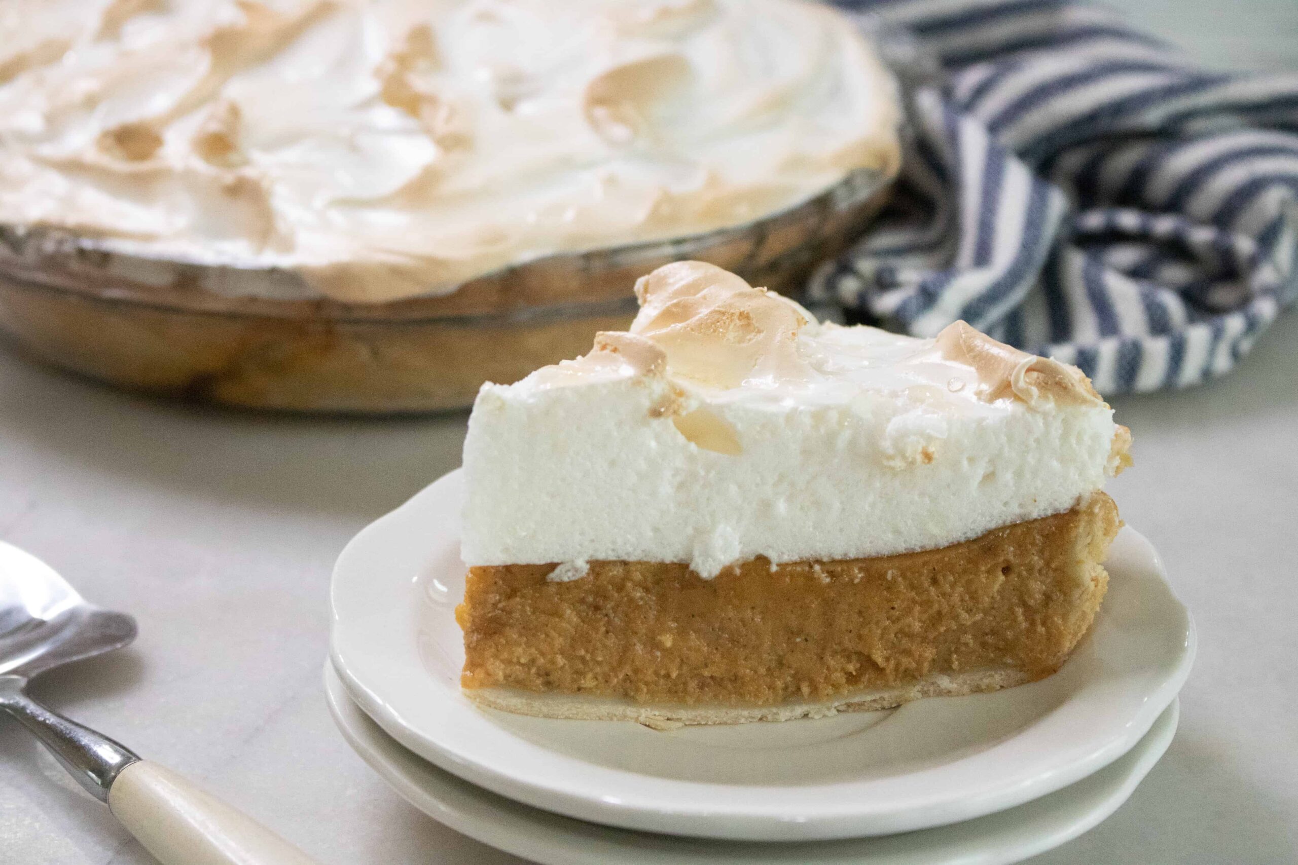 Pumpkin Meringue Pie - Perfect Thanksgiving Dessert!