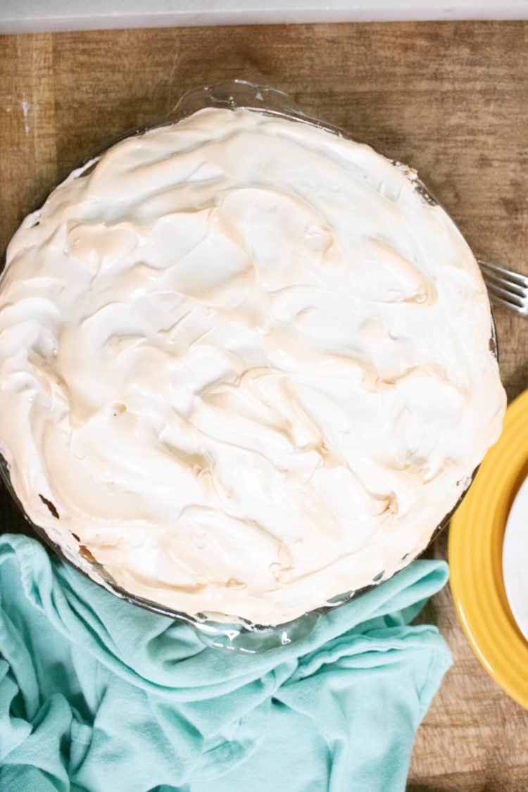 meringue topping on pie