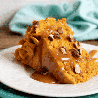 Pumpkin Cake with Pumpkin Ganache Filling