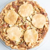 Apple Pie with Almonds