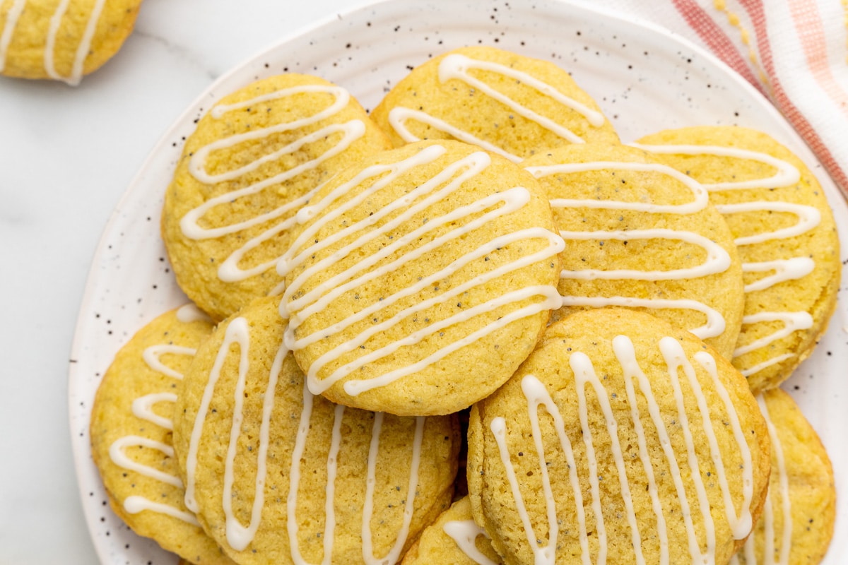 lemon poppy cookies
