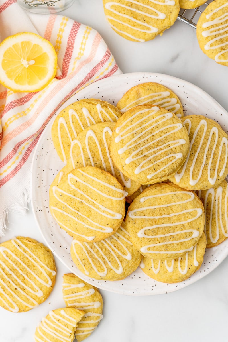 lemon poppy cookies