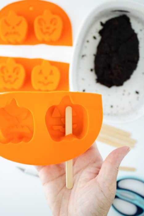 halloween cake pops