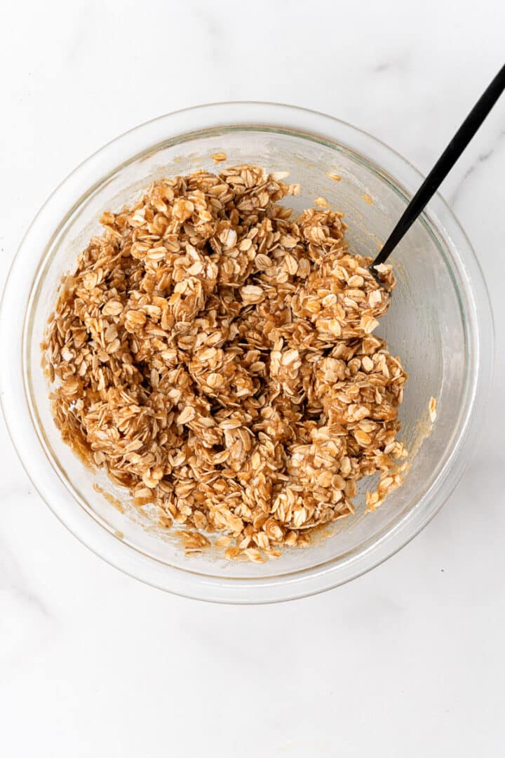 Apple Crisp with Canned Apple Pie Filling - All She Cooks