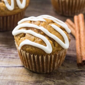 Pumpkin muffins with cream cheese glaze